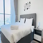 Oyo Home 1407 One Bedroom Apartments Binghatti Emerald